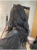 レイヤーカット/ハッシュカット/小顔に見せるヘアオリーブグレー
