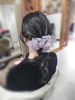 クリーム(Cream)&nbsp;リボンたっぷり編みおろしヘア