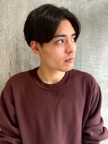メンズサロンオー 宮崎(Men's salon O.)&nbsp;センターパート ツーブロック ニュアンスマッシュ 黒髪 ショート