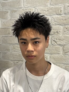 デコール(dequal)の写真/[メンズ支持率No.1]王道のフェザーショート/スパイキーショートなど、貴方の『似合う』をご提案！