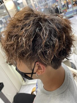 ウェーブス 大宮東口店(wave's) waves大宮 追留 ツイストパーマ