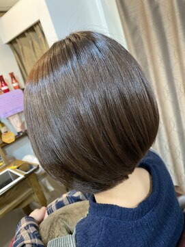 アコット(Acot) ツヤ髪ボブ