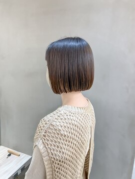 ロンドアジュール 横浜(Lond azur) 【阿部もえる】切りっぱなしミニボブ
