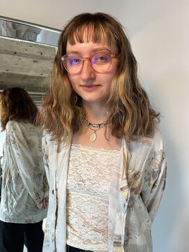 オルター(Alter) 前髪カットxハイライト