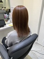 トレ(tre.)&nbsp;ioLu話題爆発中・サラッとナチュラルストレート