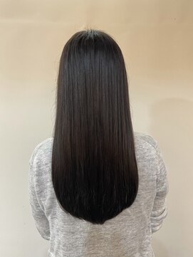 ルッソ チアロ(Lusso chiaro) ニュアンスカラー/うるツヤ/ストレート