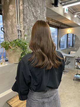 クオーレ(CUORE) ベージュカラー