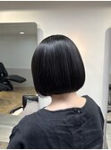 内巻きボブ／切りっぱなしボブ