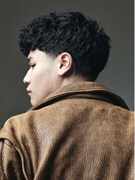 オーシャントーキョー ホワイト 原宿(OCEAN TOKYO WHITE) テーパーフェードショート