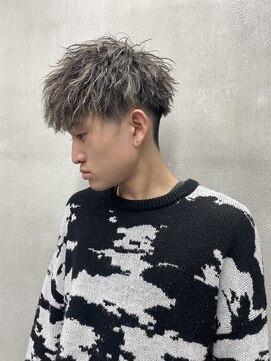 ダズルヘアーエイチ(DAZZLE hair H) ツイストホワイトハイライト