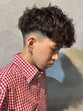 ニアウ 高崎店(Niau) MEN’S HAIR/波巻き/スペインカール/フェザーパーマ/群馬高崎