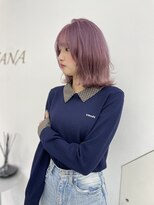 ナナ(NANA)&nbsp;ヘアセット/ブリーチ/ブロンド/デザインカラー/イメチェン