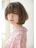 フェミニンボブ