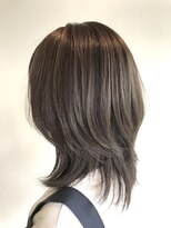 マグヘアー(mag hair) グレージュカラー☆ウルフボブ☆ボブルフ
