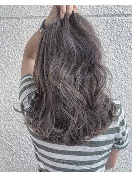 ハウリーヘアアンドスパ(HAURY hair&spa) ミルクティーグレージュ