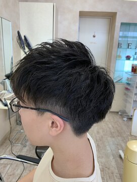 ベニ 岩沼たけくま店(BENI) メンズ　ツーブロ