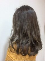 リラ(lilas)&nbsp;オリーブ×パーマ