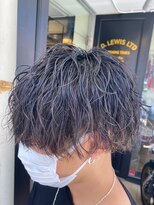 クオル 立川(QOL)&nbsp;波巻きスパイラルツイストスパイラルパーママッシュメンズヘア