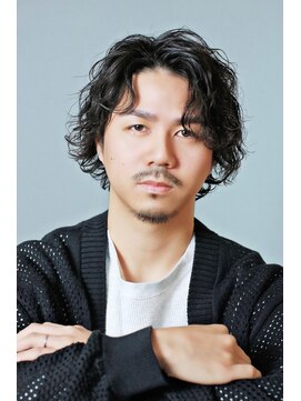 アドール(ADOR) 常田風スパイラルパーマ