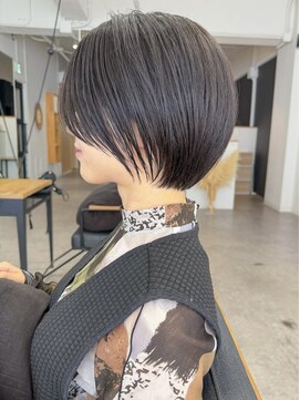 リイチ(LIICHI) ショートヘアから伸ばしていくショートボブ