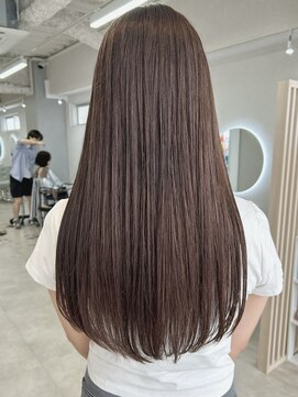 トレヘアー 京都 烏丸(tRe hair) チョコレートブラウンの艶髪ハイトーンカラー