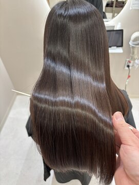 ジーナ 千葉 2nd(Zina) 【Zinaハセガワ】ナチュラルブラウン×髪質改善トリートメント