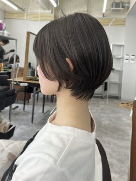 楚々 丸みショート