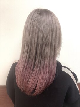 ヘアメイク ポルテ(HAIR MAKE PORTE) グレージュ×ペールピンク