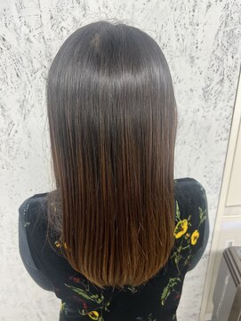 ユーアールキャッスル(UR CASTLE) ヘッドスパ　トリートメント酸熱トリートメント　酸性ストレート