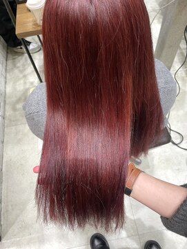 フェリア 渋谷(Feria) 【Feria 渋谷】縮毛矯正ブリーチ毛×最大限の赤 "Tsuyuki"