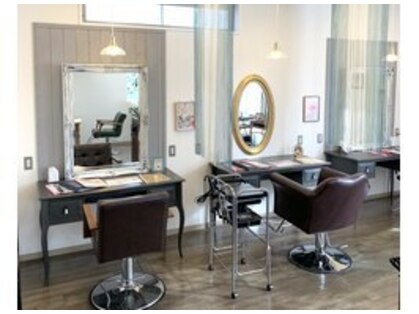 ヘアグレース レフア(hair grace Lehua)の写真