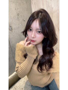 ロンドルピナス 小倉(Lond Lupinus) ミディアムレイヤーカット/似合わせカット/大人ガーリー/20代