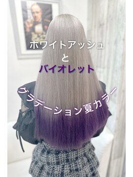 ミー 新宿(MII) ホワイト/ダブルカラー/髪質改善/縮毛矯正/新宿/MII/ミイ