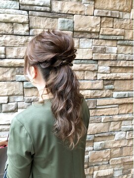 エノモト(ENOMOTO) キレイめポニーテール お呼ばれヘア ゆるふわ巻きくるりんぱ