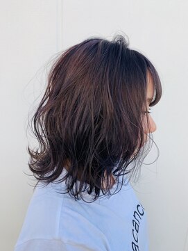 スティードトーキョー(Steed Tokyo) ピンクラベンダー×外ハネミディ