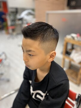 ヘアー ラボ エムツー(hair lab m2) キッズフェード