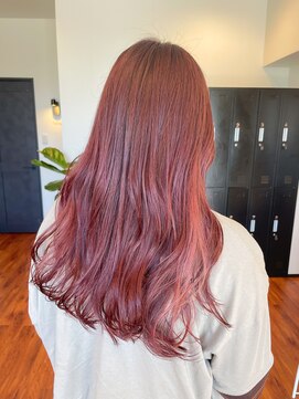 スリーバイザサロン(THREE by the salon) カシスピンク×インナーピンク