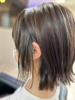 アール ヘアーアンドメイク Nouveau厚木店(R Hair&Make) オリーブベージュ