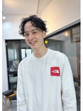 ナループロアオハナ(Nalu pu loa ohana) メンズパーマ