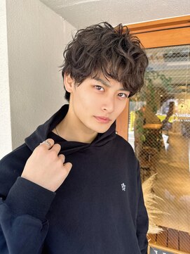 ルービック 梅田茶屋町(Rubik) 黒髪波巻きスパイラルパーマツイストパーママッシュ