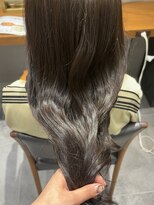 スパイスアヴェダ サロンアンドスパ 玉川高島屋SC店(SPICE AVEDA salon&spa) オリーブブラウン/赤み消し