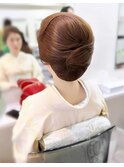 シニヨンスタイル