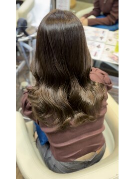 アヴァンス 北花田店(AVANCE) オリーブブラウン