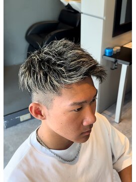 リベラル 天神(LIBERAL) ジェットモヒカン