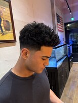 フォーコーナーズ(Four Corners)&nbsp;ブッダパーマ/スキンフェード/バーバー/刈り上げ