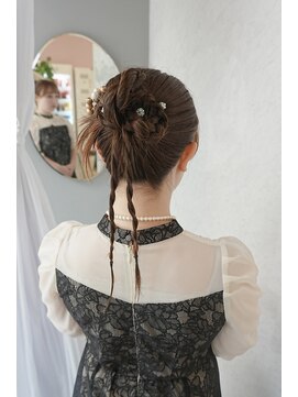 クム(kumu) ◎大人可愛い韓国風ヘアセットカチモリ×リボンアレンジ