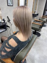 サニー 渋谷(SUNNY)&nbsp;バレイヤージュ、ハイライト、レイヤーロング、キッズカット