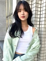 ラパンセ ブルー(LA PENSEE BLEU)&nbsp;大人かわいいリラックスロング　黒髪　艶髪　シースルーバング