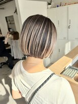 トト 船橋店(toto.)&nbsp;ナチュラルショートミルクブラウンダークパープルレイヤー船橋