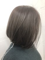 アメリ(Ameri)&nbsp;-Ameri-前下がりボブ　×   透け感グレージュ